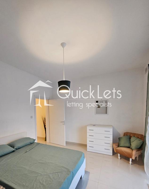 Rooms in Gudja - Image 4