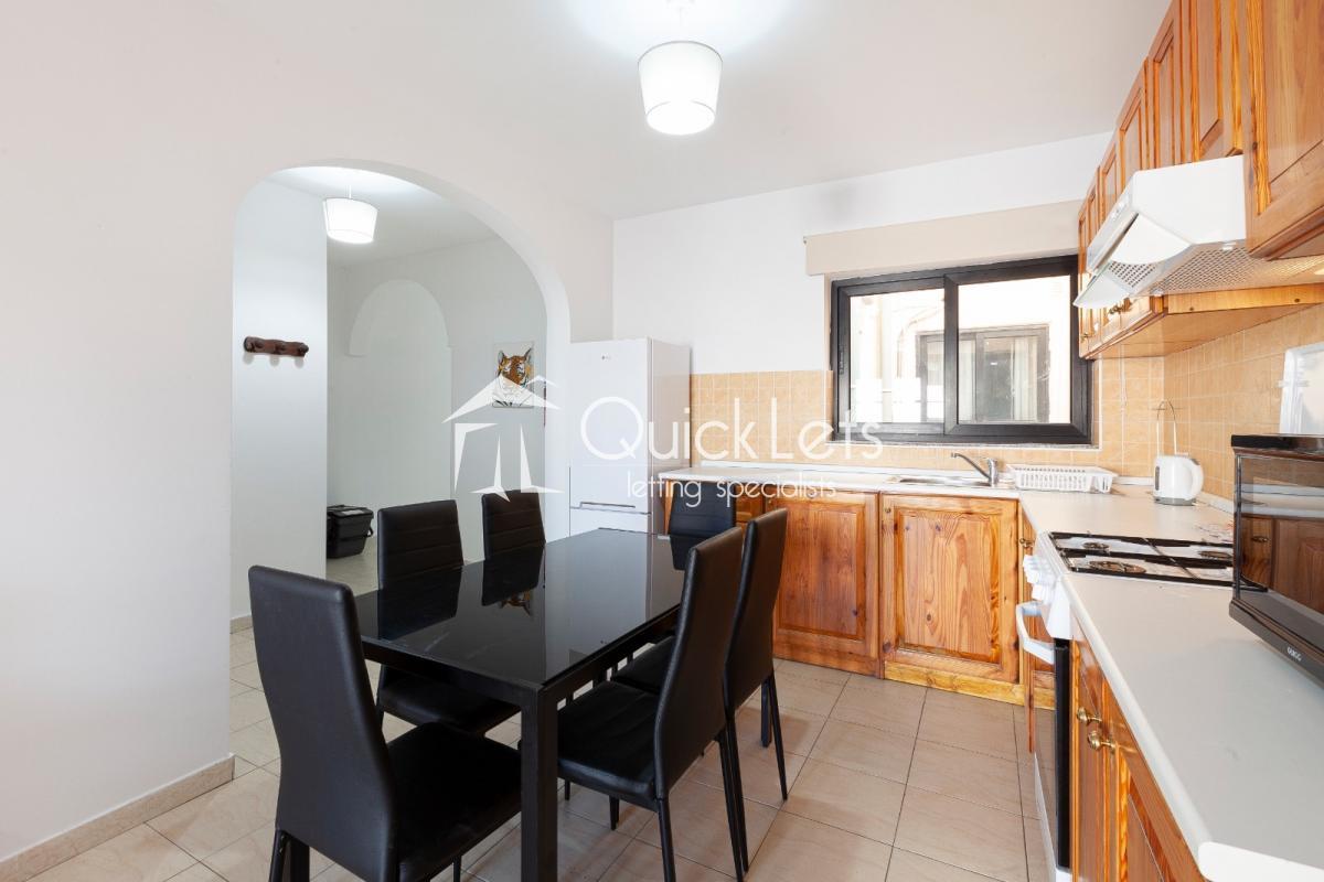 Rooms in Sliema - Image 3