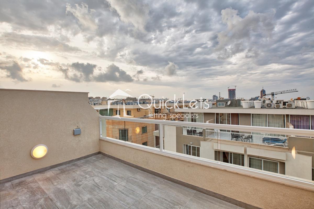 Rooms in Sliema - Image 5