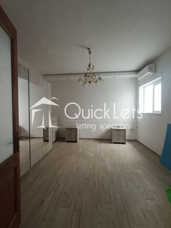 Rooms in Zurrieq - Image 6