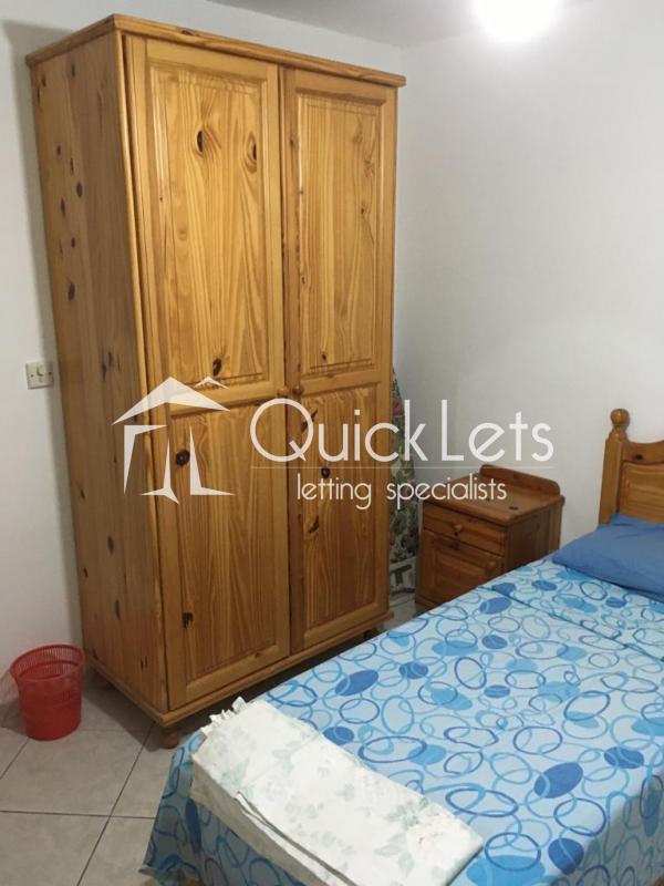 Rooms in Gzira - Image 4