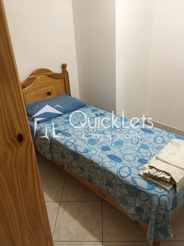 Rooms in Gzira - Image 5