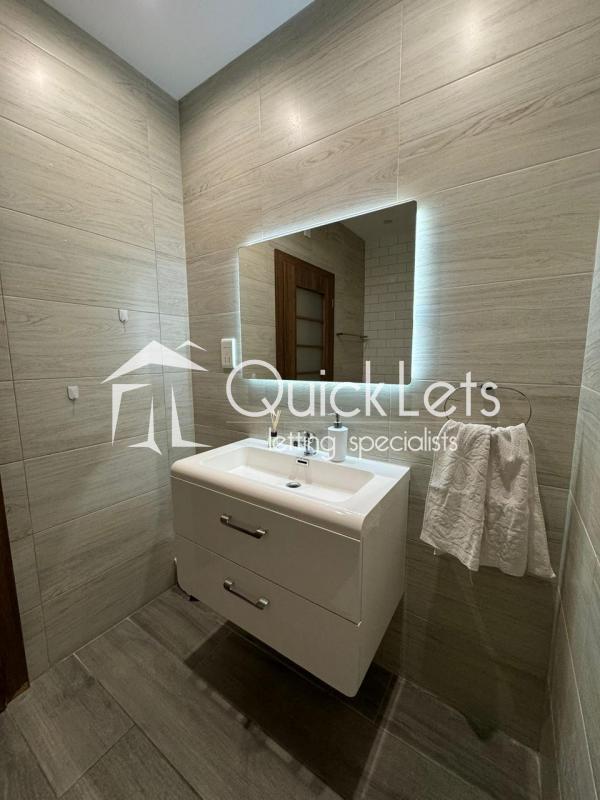 Rooms in Swieqi - Image 6