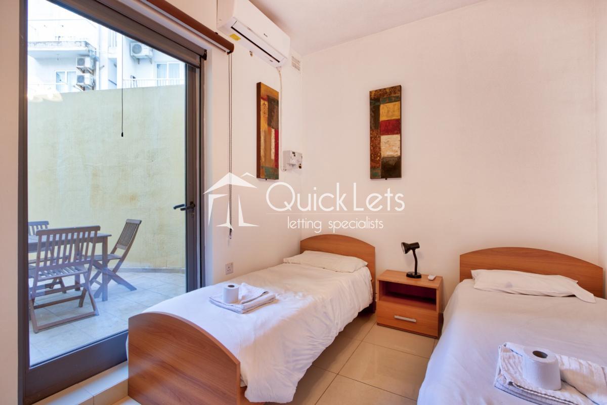 Rooms in Sliema - Image 2