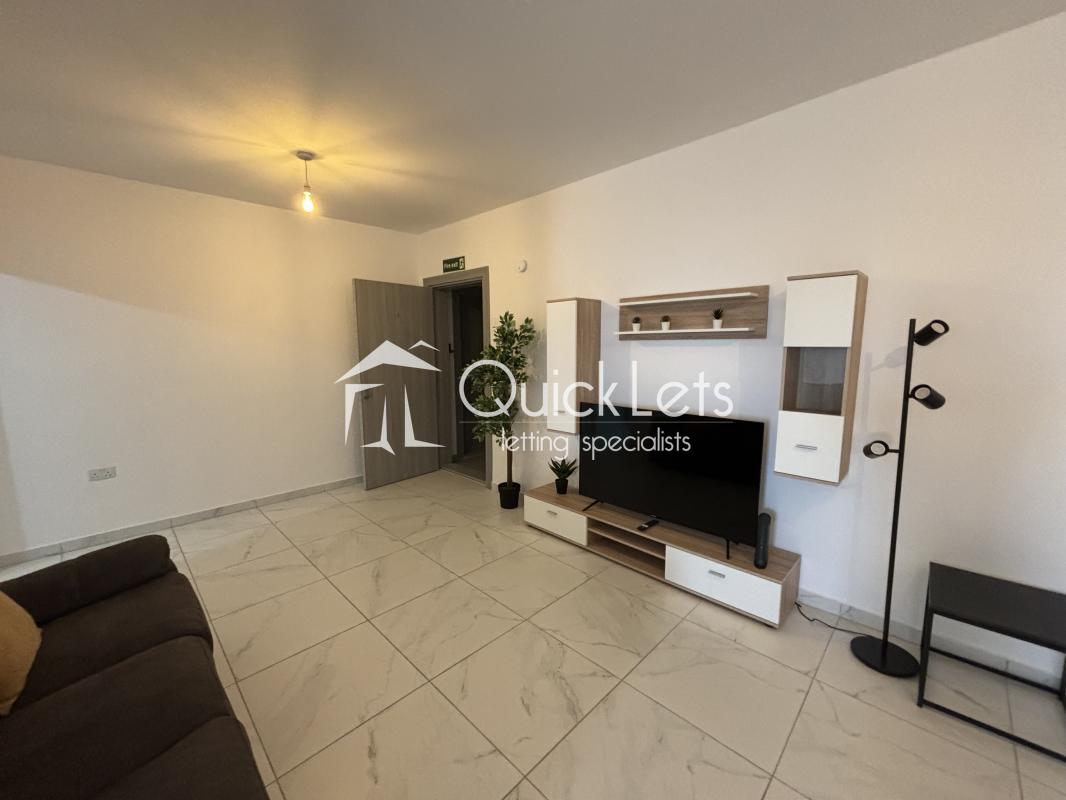 Rooms in Swieqi - Image 3