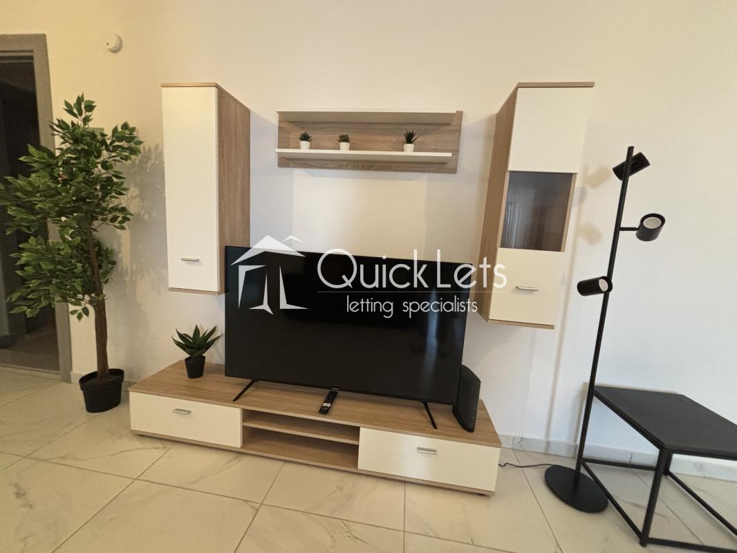 Rooms in Swieqi - Image 4