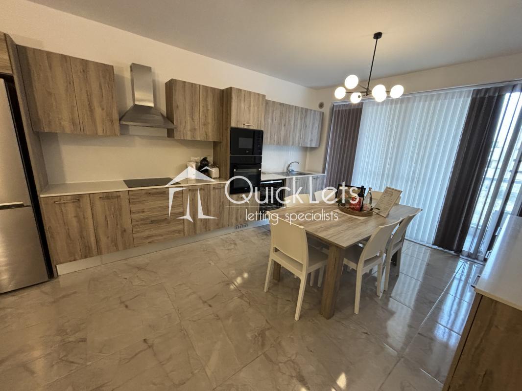 Rooms in Swieqi - Image 4