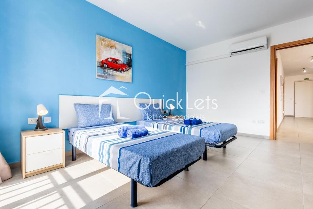 Rooms in Qawra - Image 5