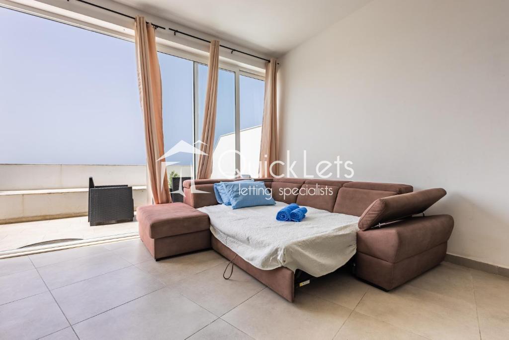 Rooms in Qawra - Image 3
