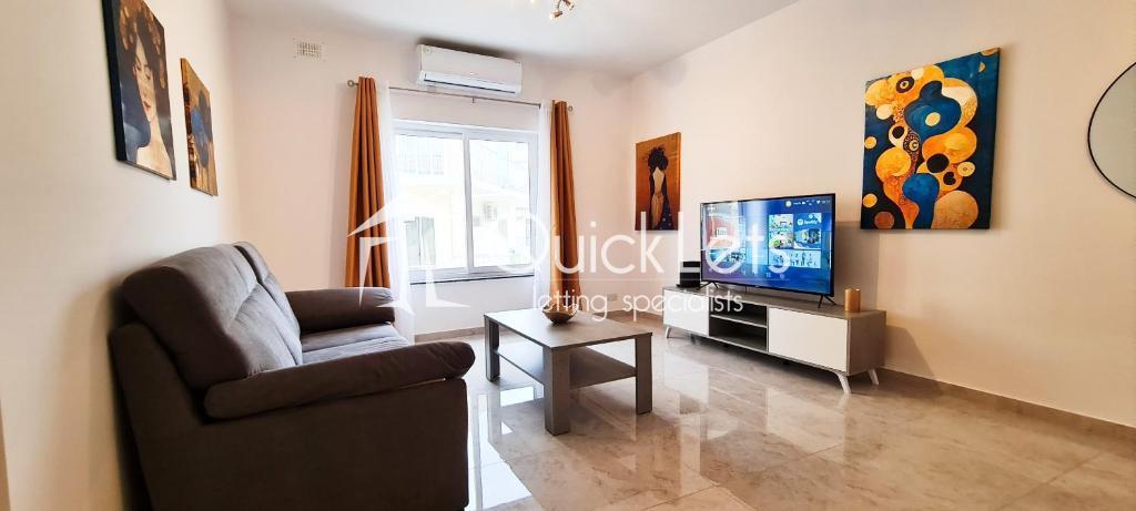 Rooms in Mellieha - Image 3