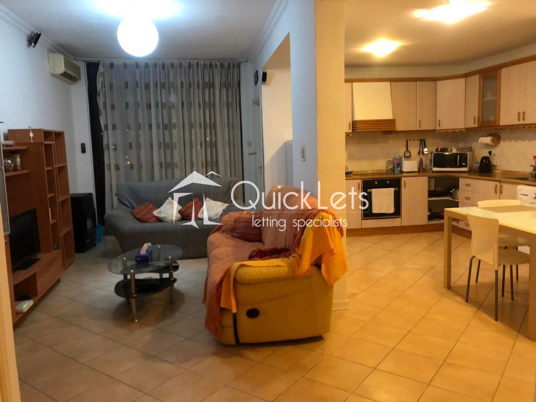 Rooms in Salina - Image 2