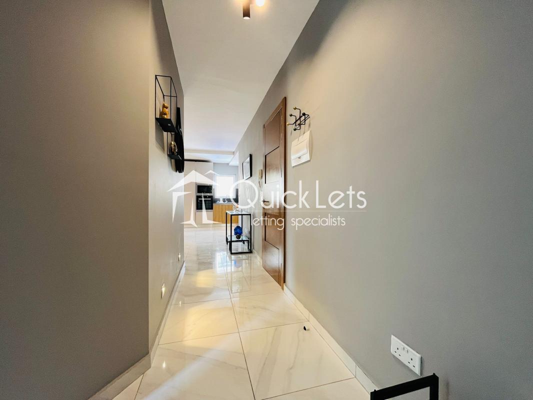 Apartments in Gzira - Image 3