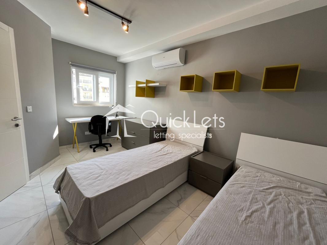 Apartments in Gzira - Image 4