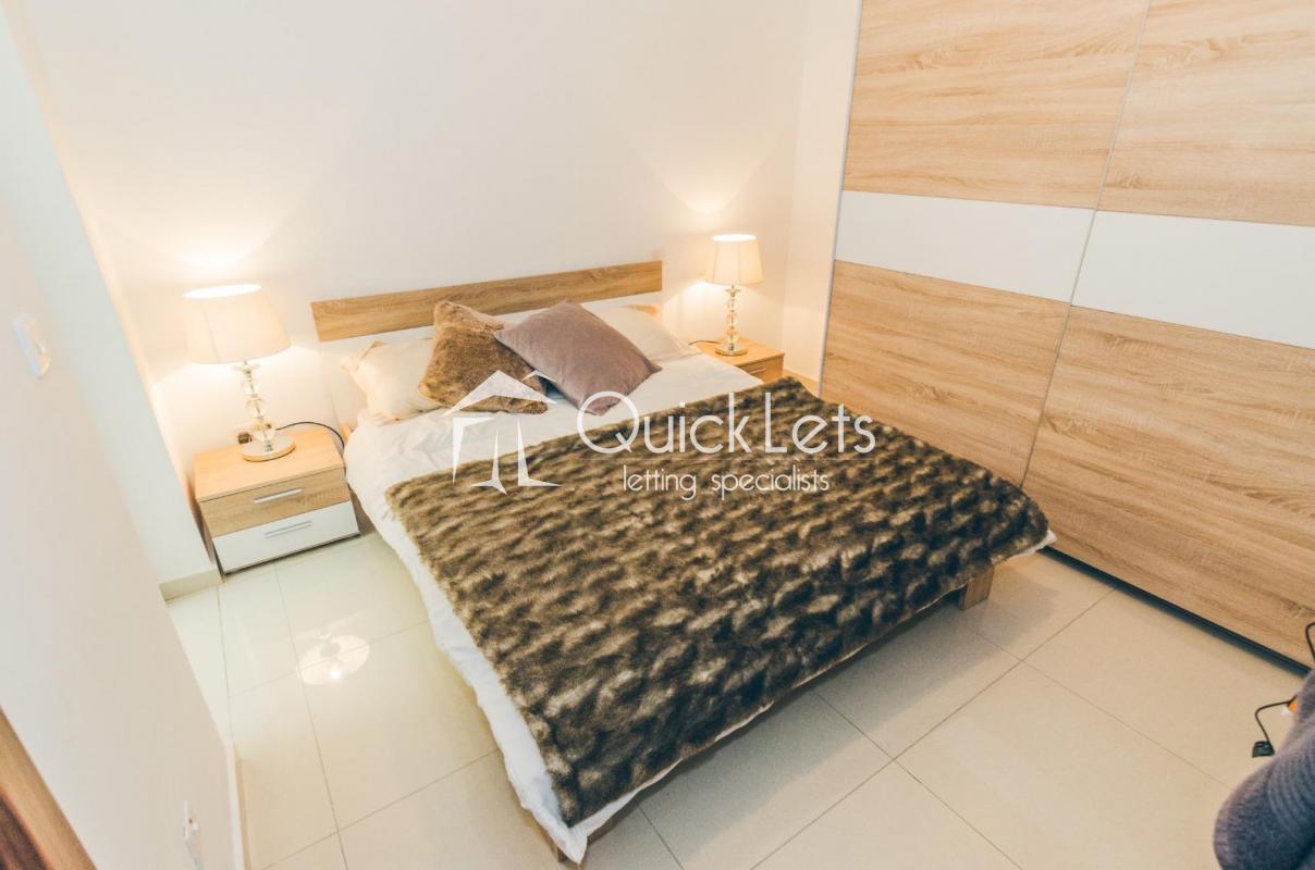 Rooms in Swieqi - Image 4