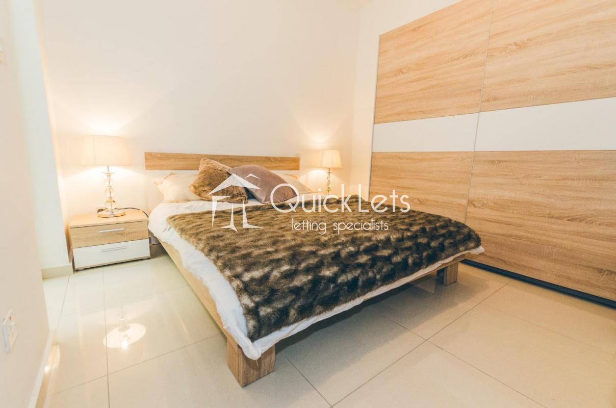 Rooms in Swieqi - Image 5