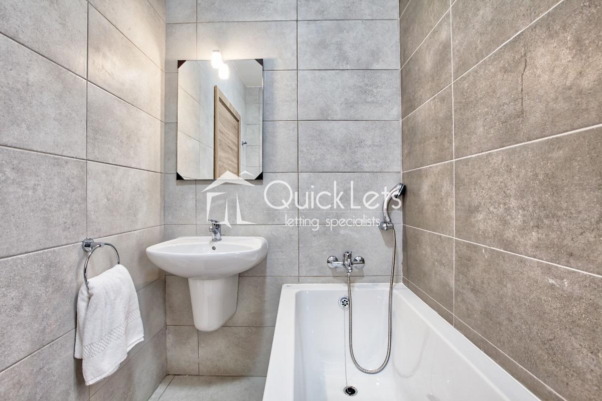 Rooms in Sliema - Image 2
