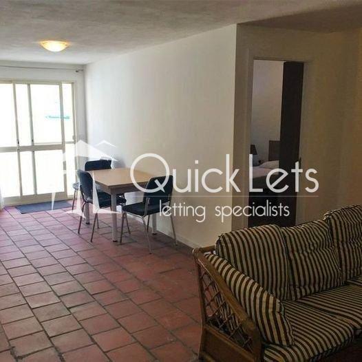Rooms in Pembroke - Image 6