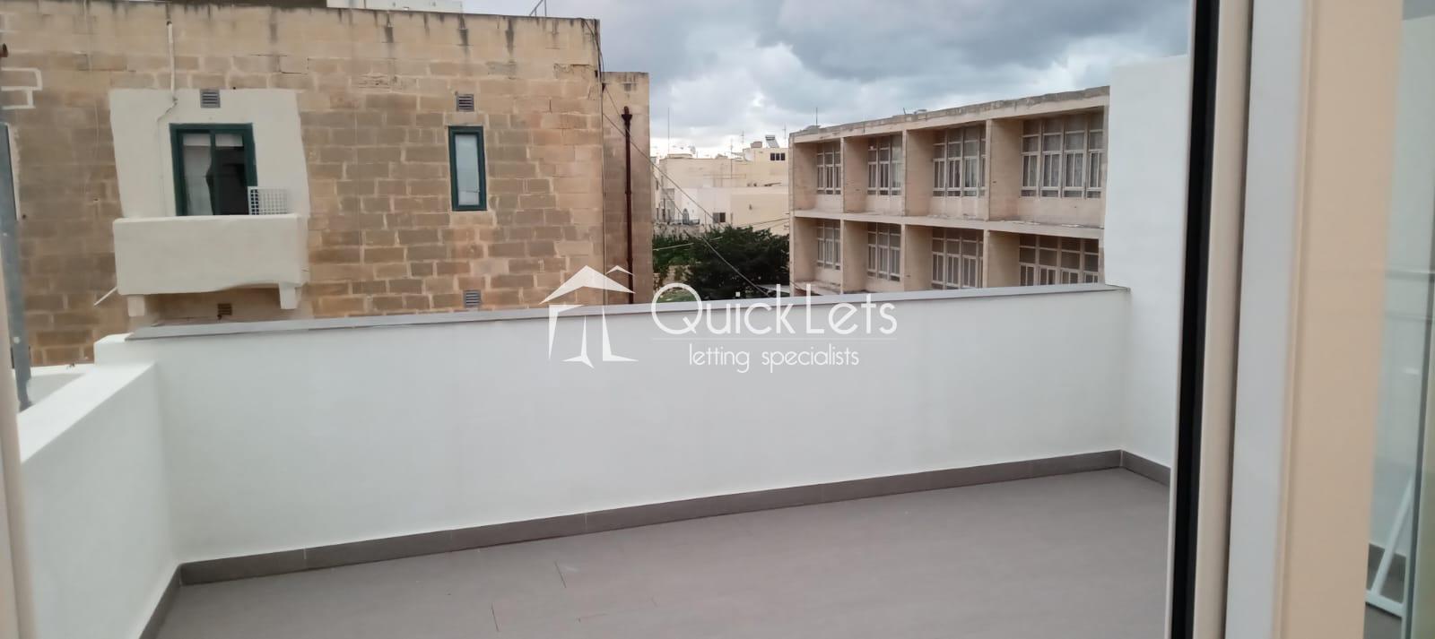 Apartments in Paola - Image 2