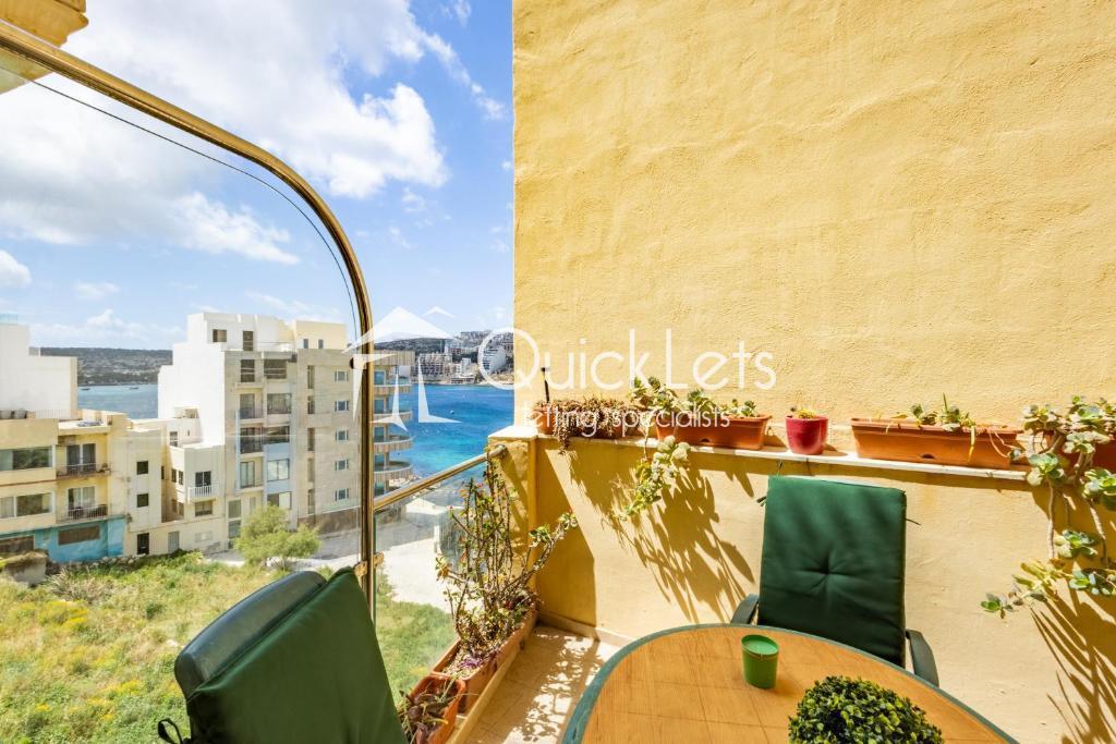 Apartments in Xemxija - Image 4