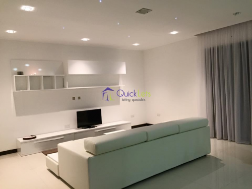 Property in Xghajra