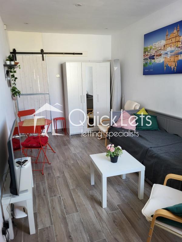 Studio Apartments in Sliema - Image 4