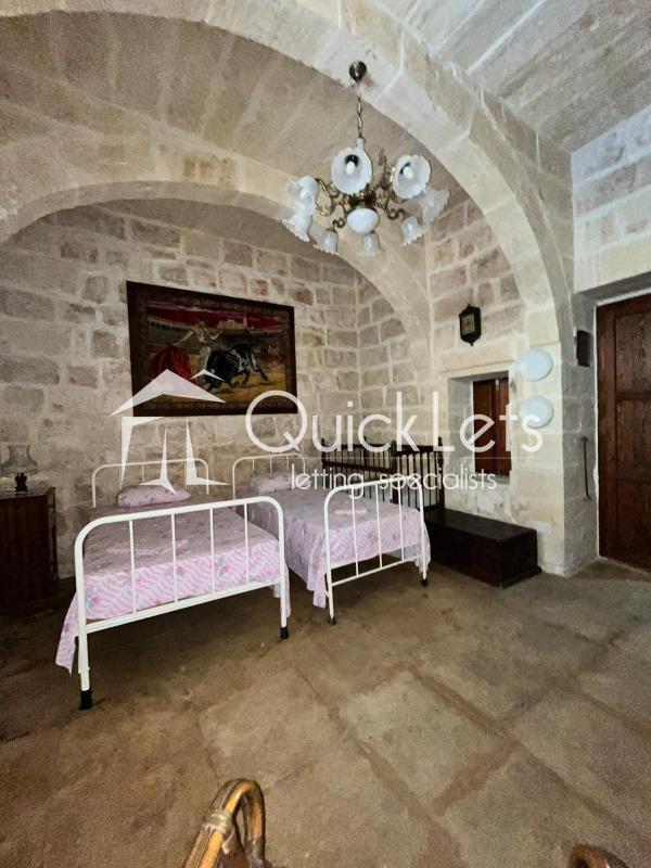 Farmhouses in Gozo - Qala - Image 3
