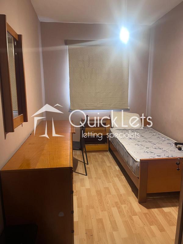 Rooms in Swieqi - Image 4