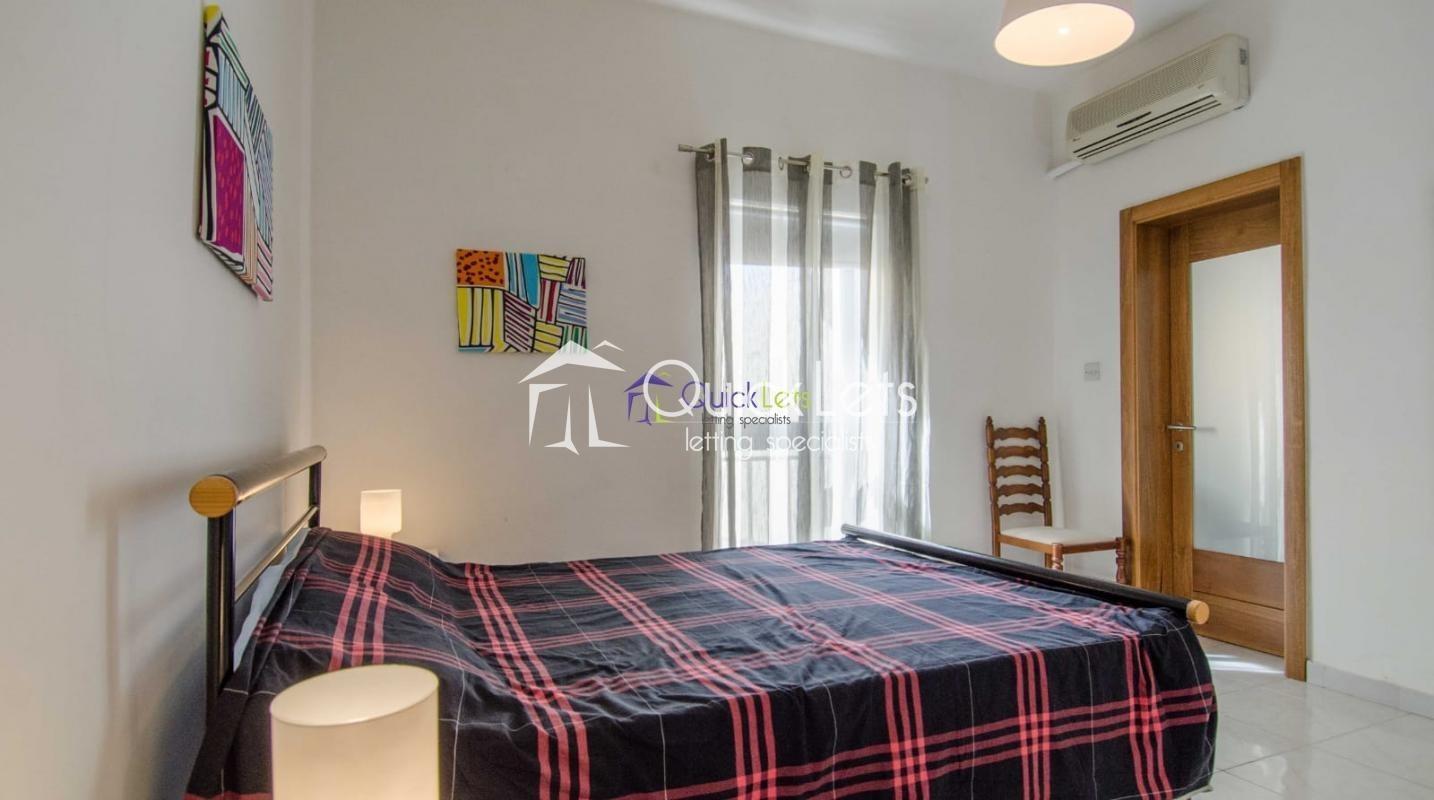 Rooms in Sliema - Image 3