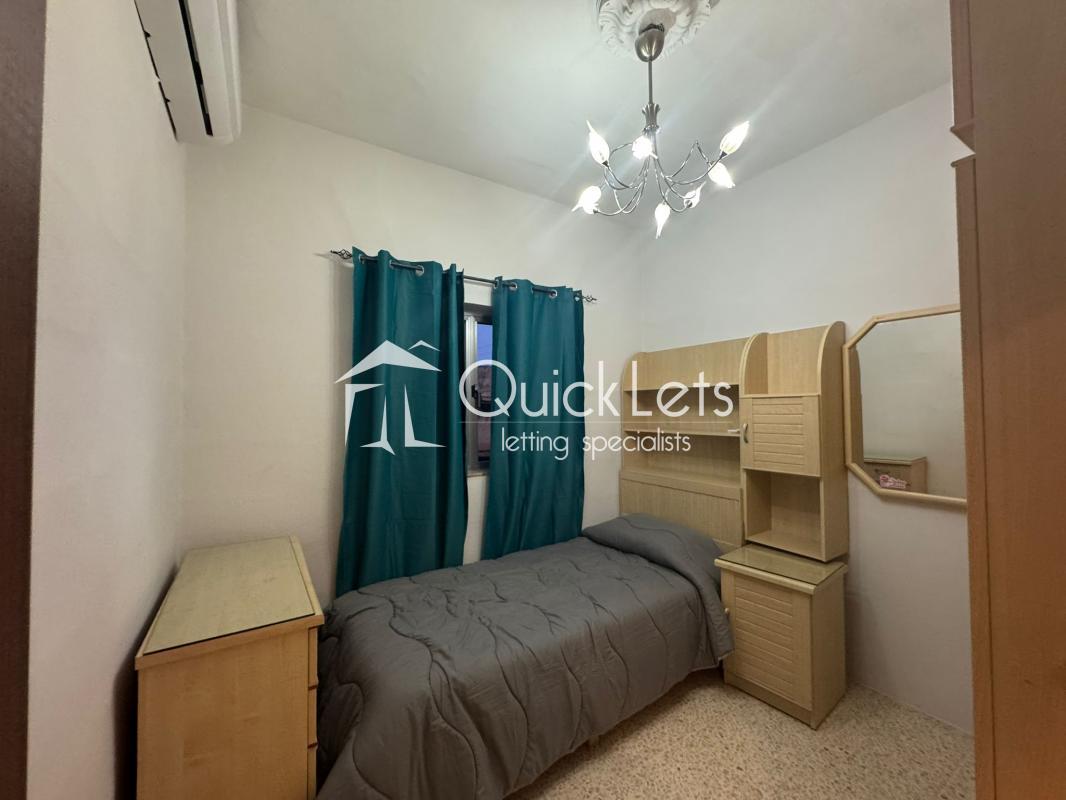 Rooms in Sliema - Image 6