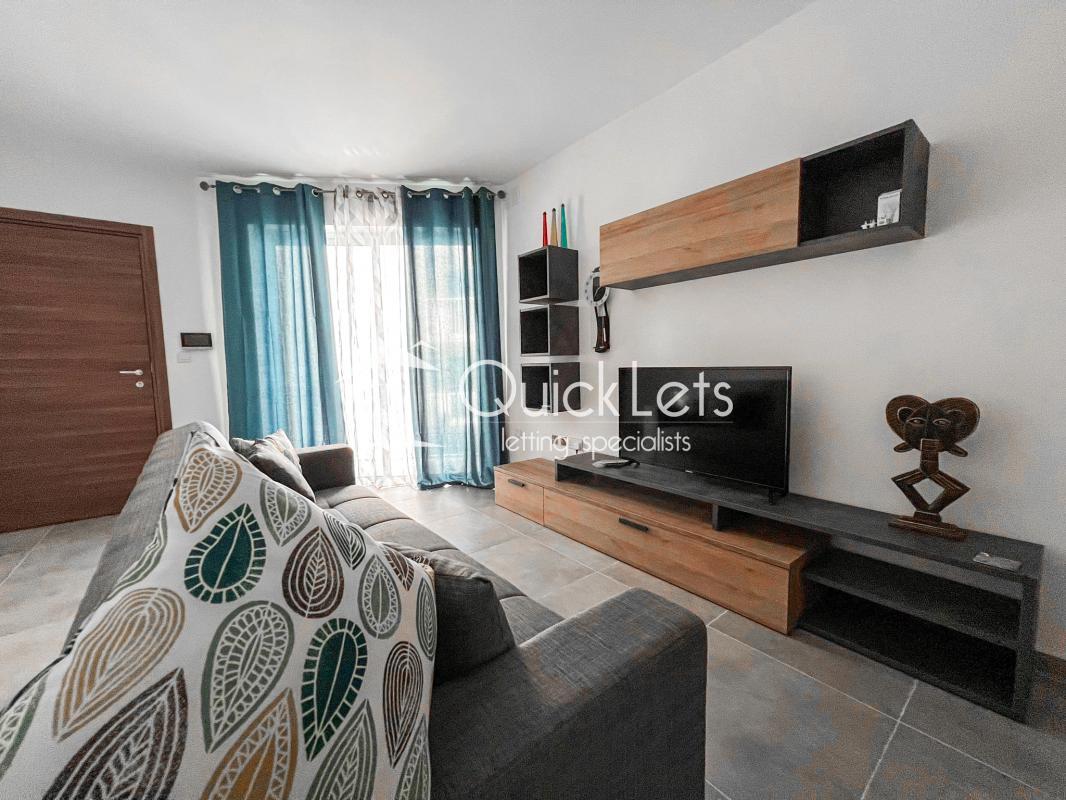 Rooms in Pieta - Image 5