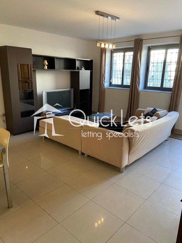 Rooms in Swieqi - Image 3