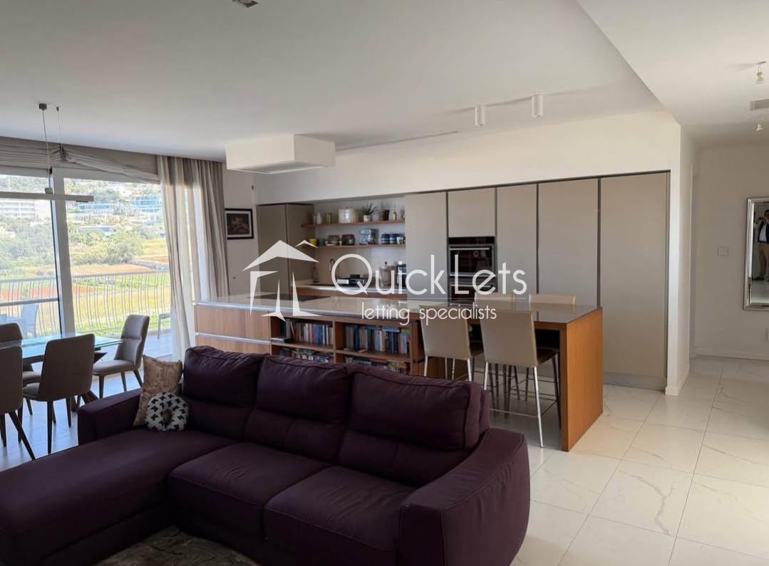 Property in Bahar ic-Caghaq