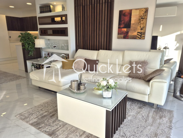 Property in Qawra