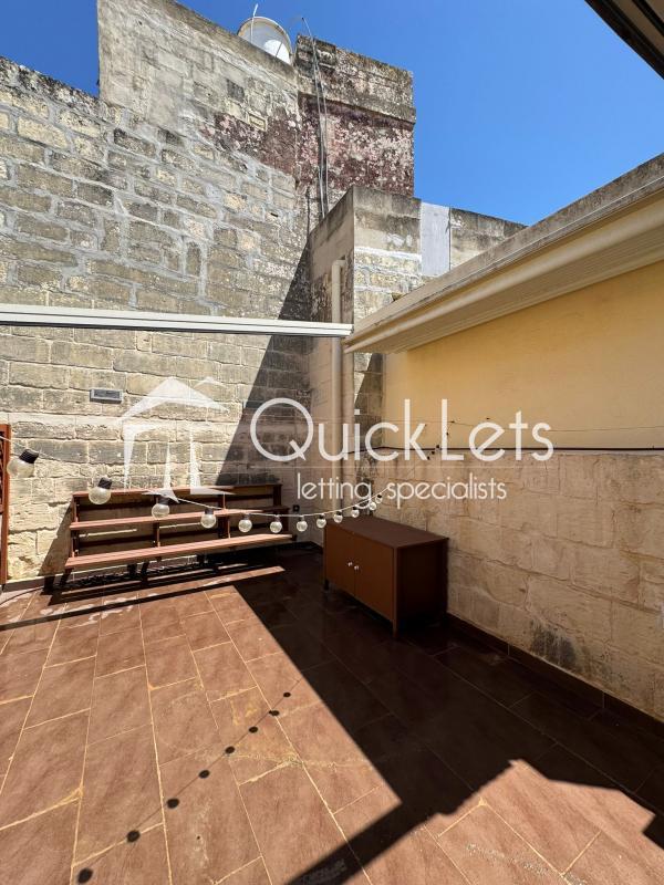 House of Character in Lija - Image 2