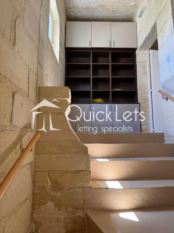 House of Character in Lija - Image 4