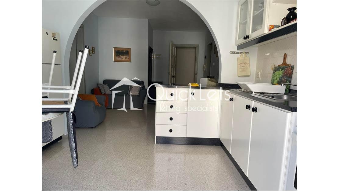 Rooms in Bugibba - Image 4