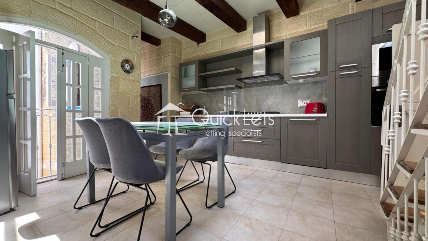 Property in Zebbug