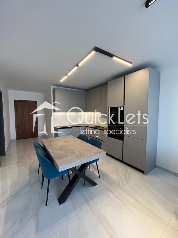 Property in Qawra