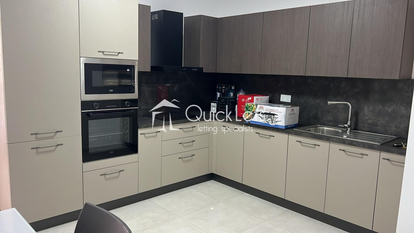 Property in Naxxar