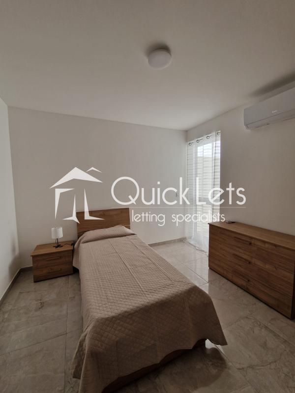 Maisonettes in Marsaxlokk - Image 3