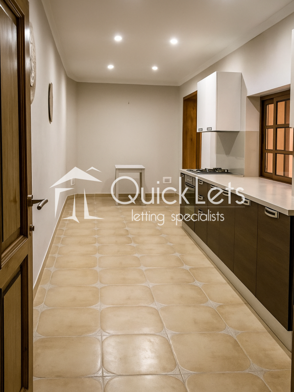 Property in Zabbar