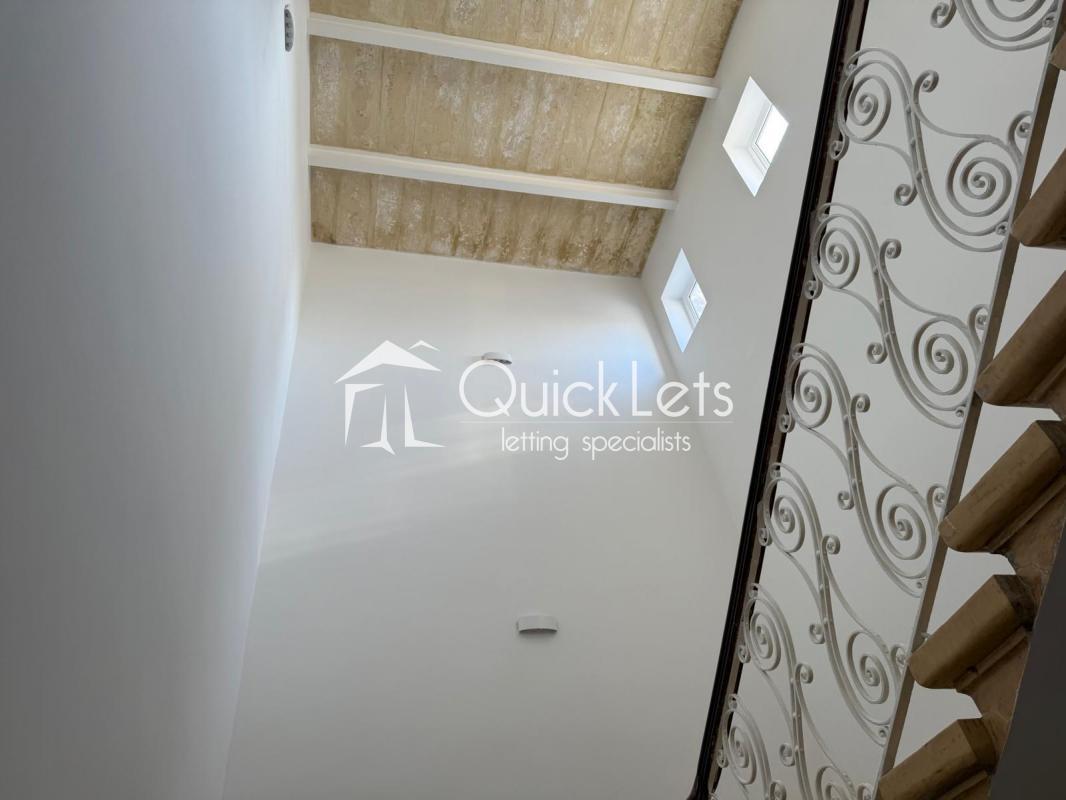 Townhouses in Zabbar - Image 3
