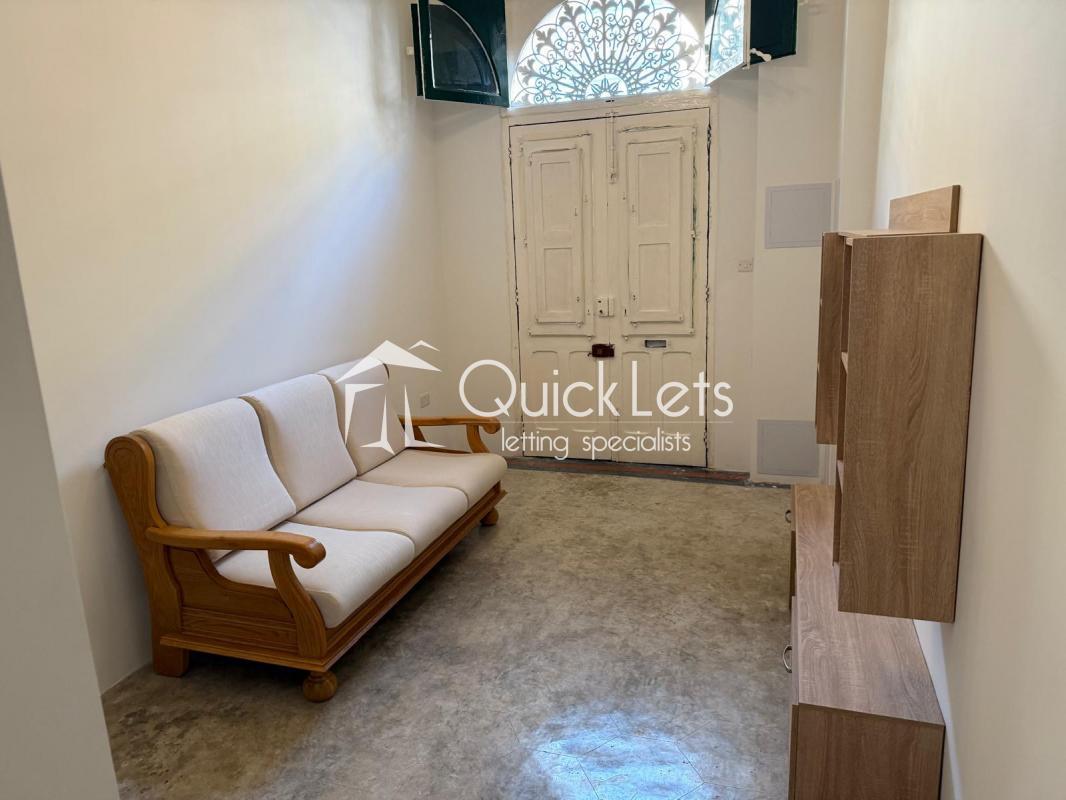 Property in Zabbar