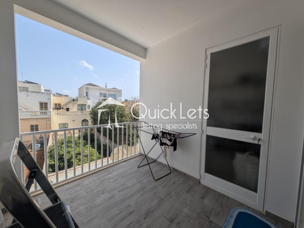 Rooms in Naxxar - Image 2
