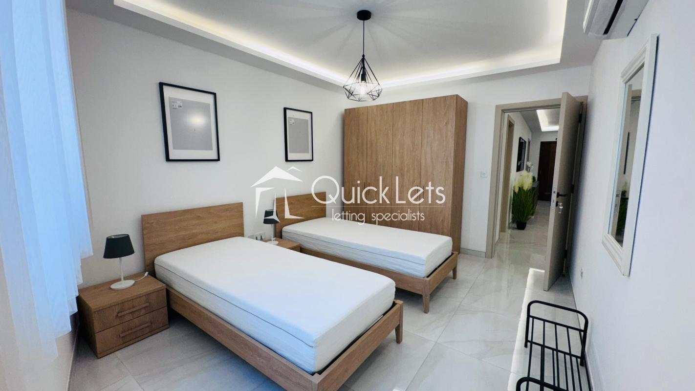 Apartments in Qawra - Image 4