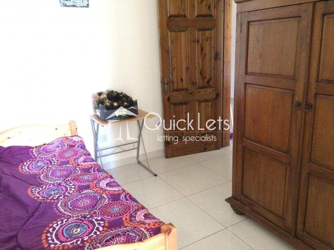 Rooms in San Gwann - Image 5