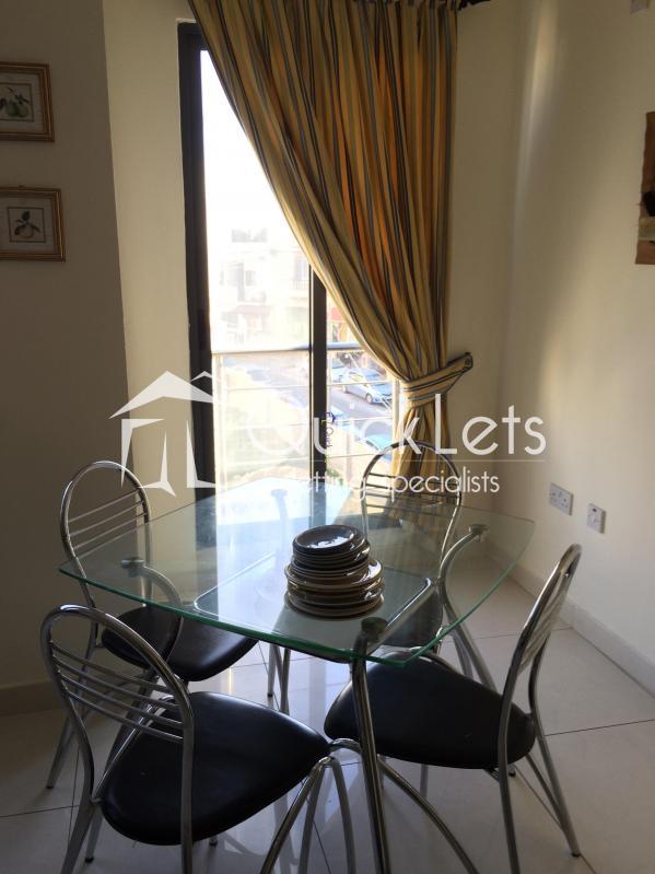 Rooms in San Gwann - Image 5