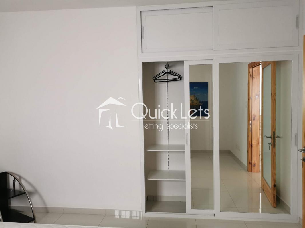 Rooms in Swieqi - Image 2