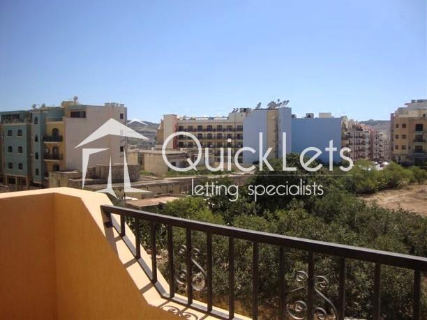 Property in Qawra