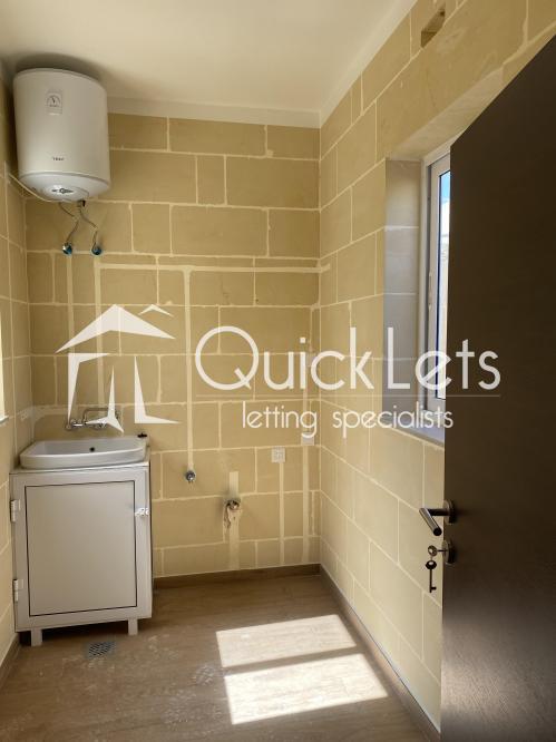 Townhouses in Gozo - Rabat (Victoria) - Image 3